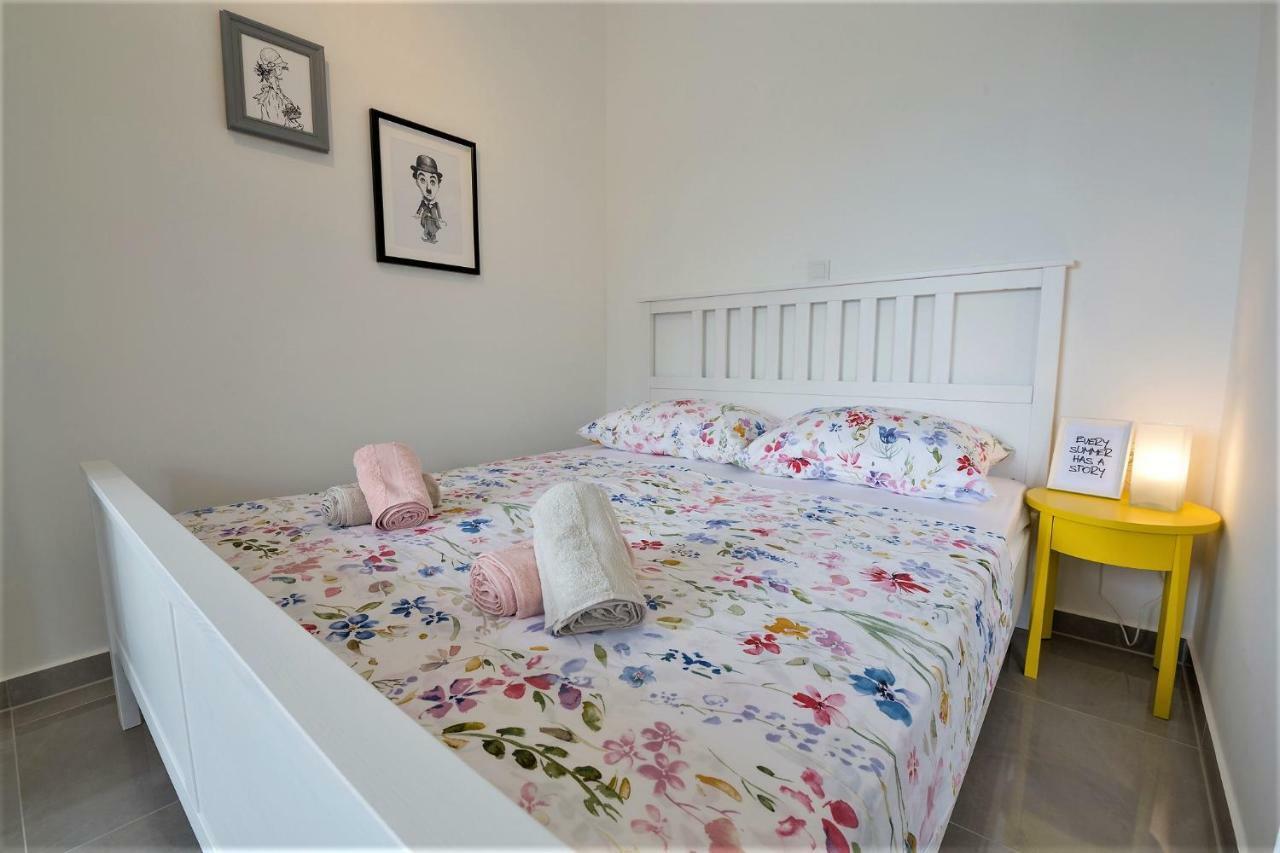 Apartments Dolores 센 외부 사진
